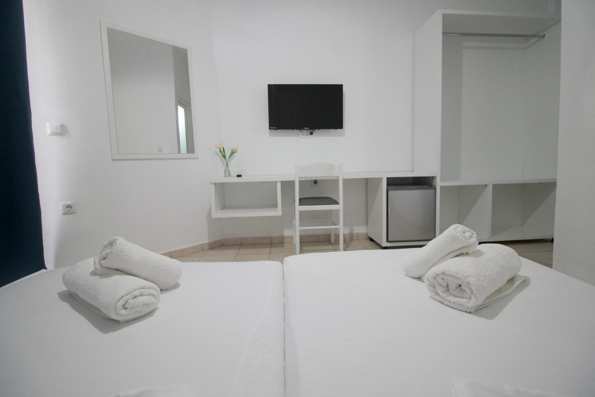 Hotel Ceka Sarandë Exterior foto