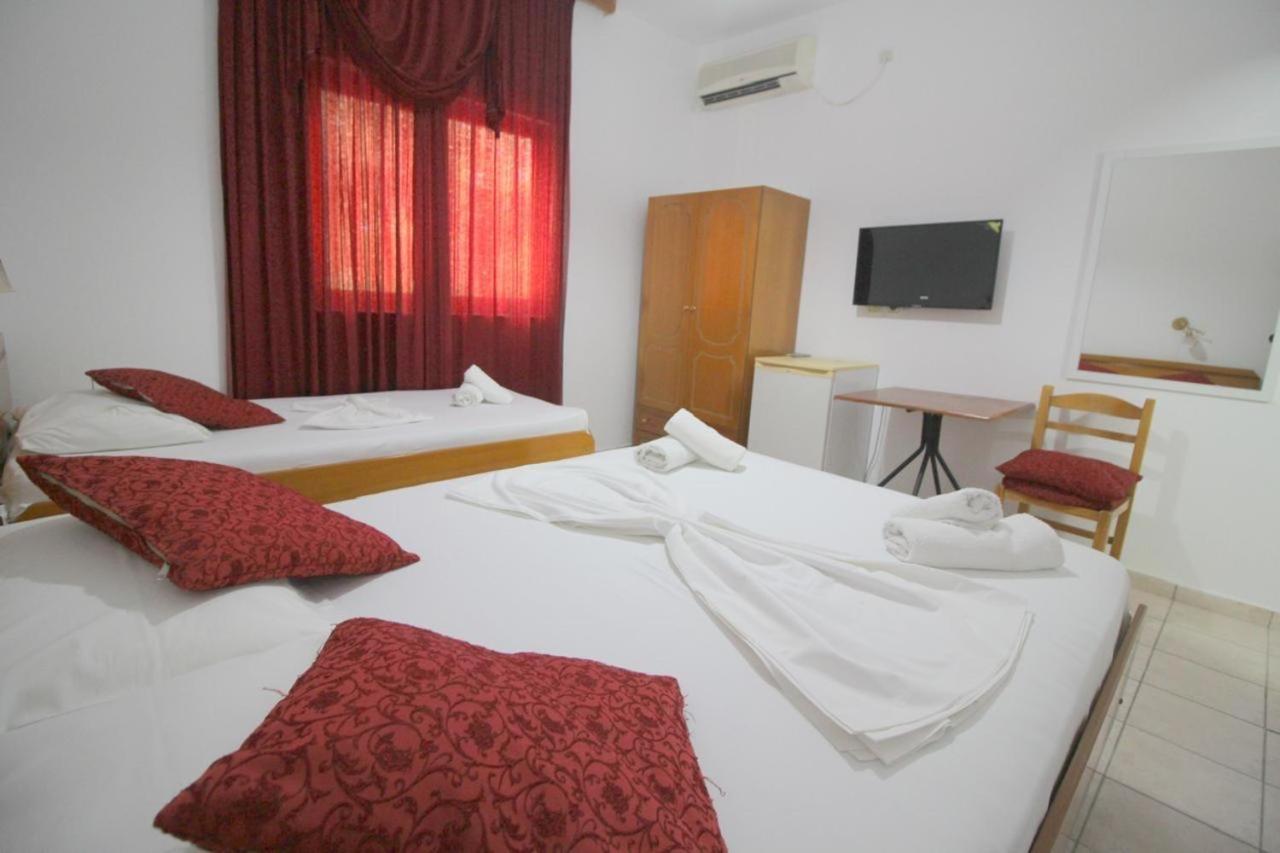 Hotel Ceka Sarandë Exterior foto
