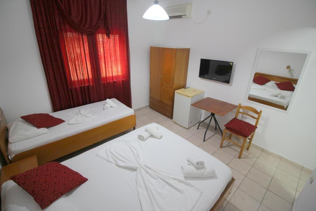 Hotel Ceka Sarandë Exterior foto